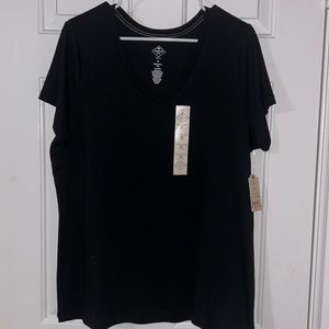 NWT - St. John’s Bay women’s essential Tee size 1X